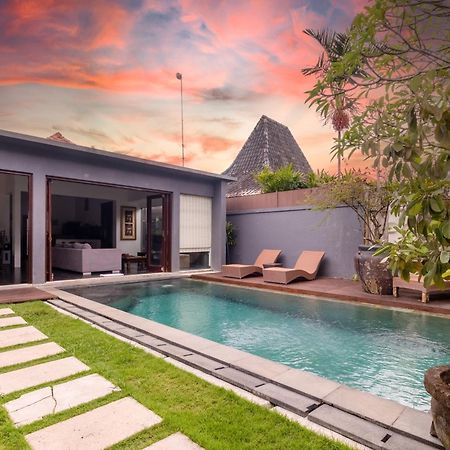 Casa Priya Canggu Exterior photo