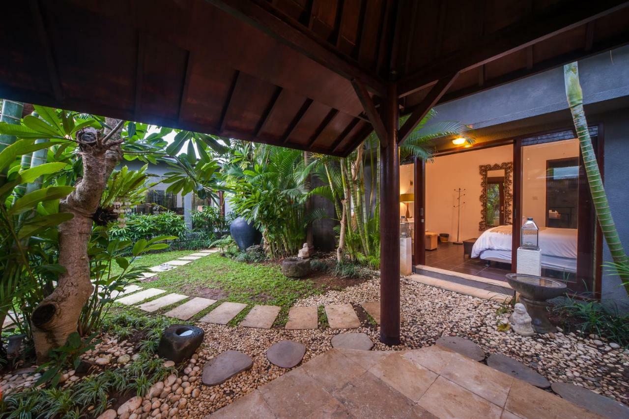 Casa Priya Canggu Exterior photo